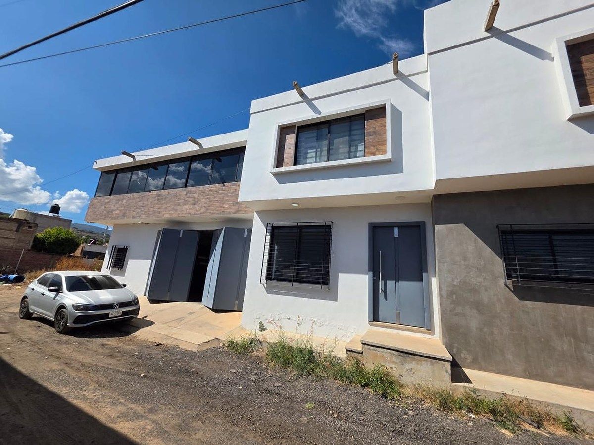 Casa en venta en Tequila Jalisco, photo 1 of 19