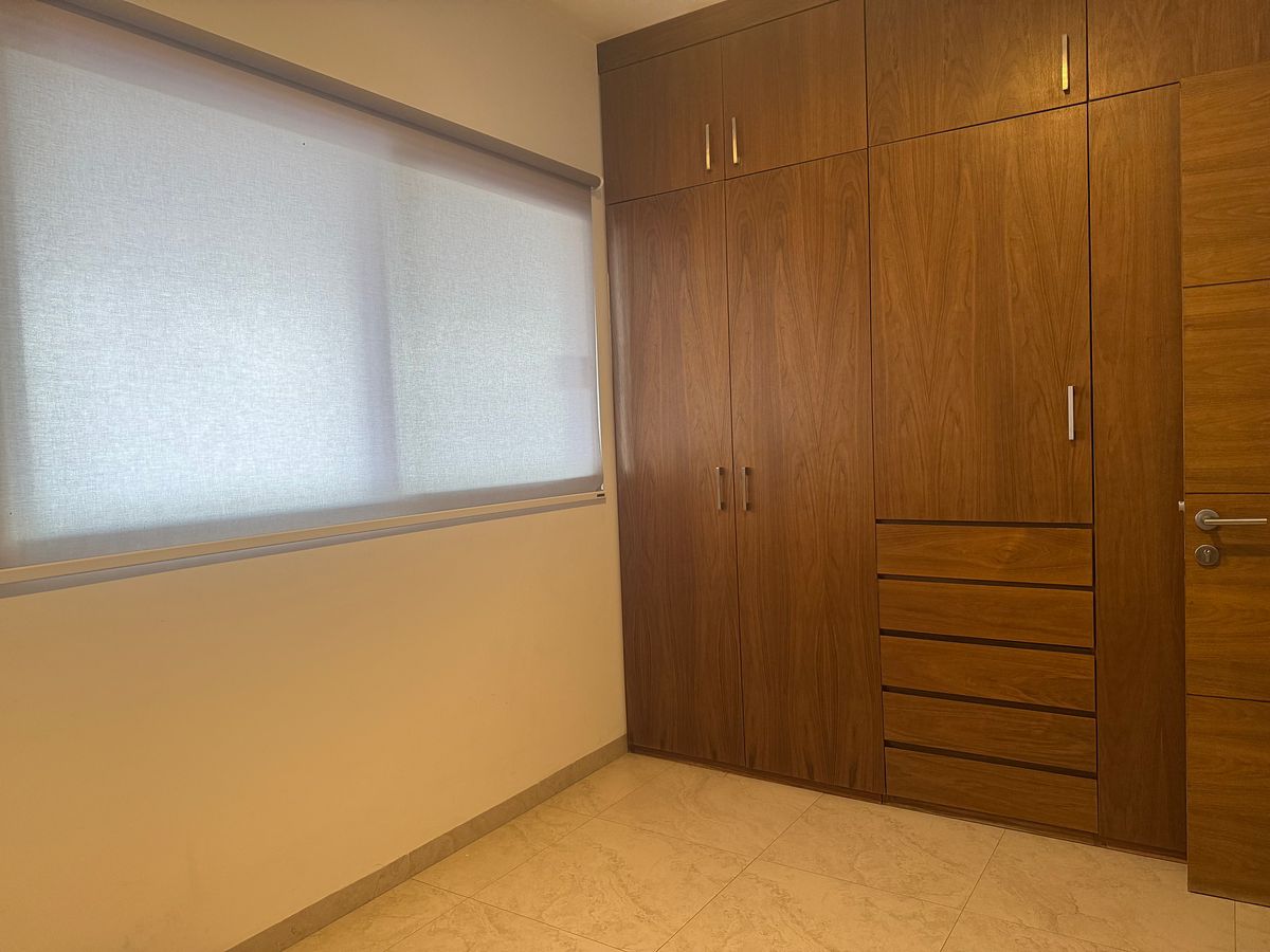 4 de 19: Estudio o 4° recamara