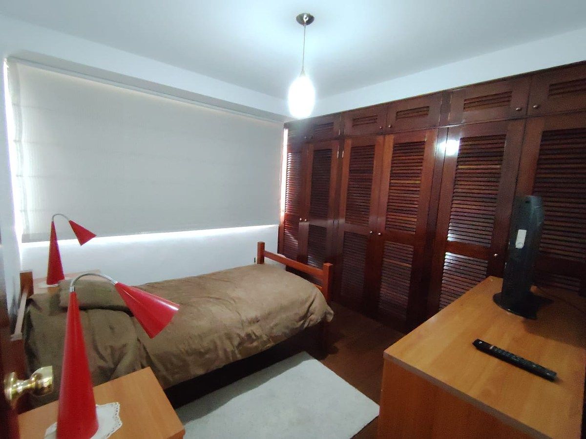Apartamento en Zona 10, Guatemala, foto 6 de 16