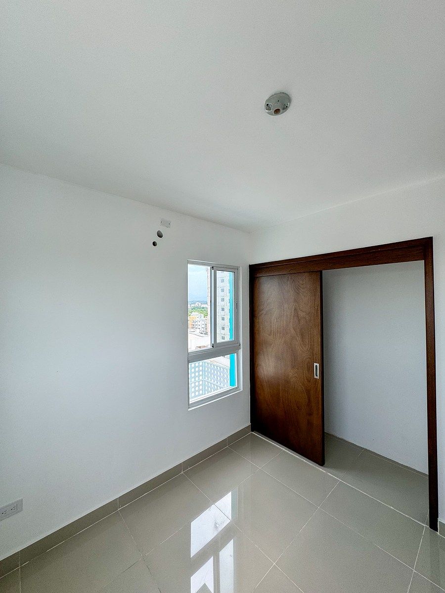 Apartamento en Colinas del Arroyo II, Santo Domingo Norte, foto 3 de 16