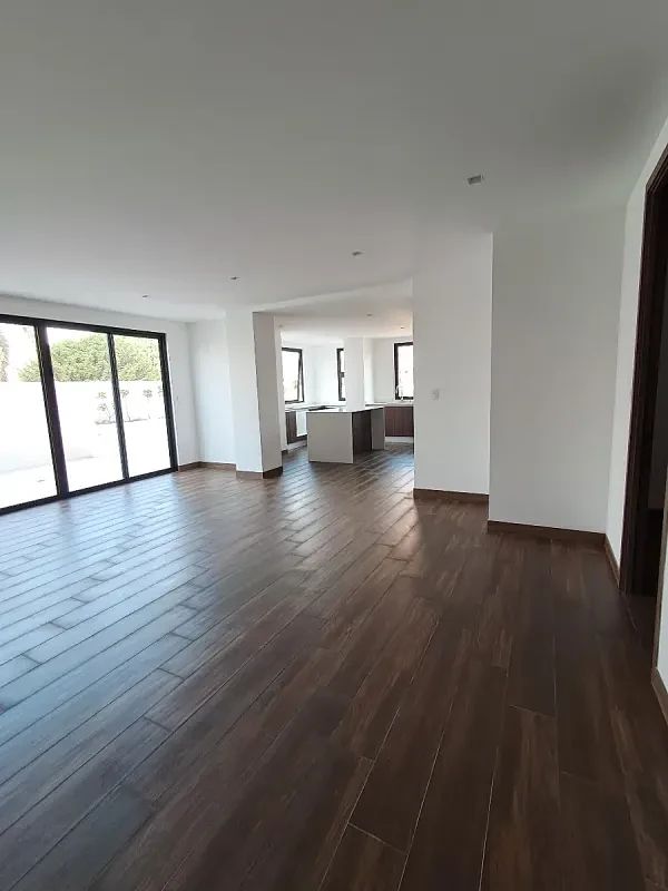 En Venta Apartamento con terraza en zona 15, foto 1 de 17