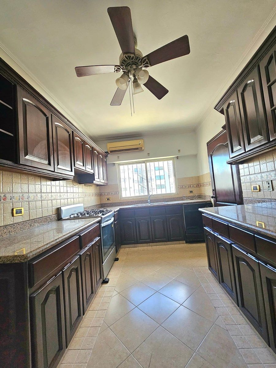 Penthouse en Ensanche Serrallés, Santo Domingo Centro (Distrito Nacional), foto 12 de 32