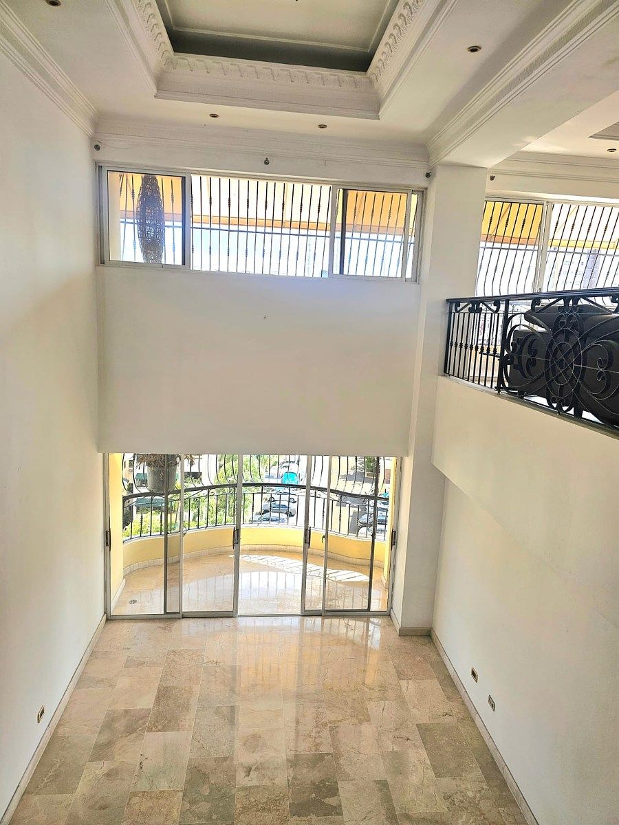 Penthouse en Ensanche Serrallés, Santo Domingo Centro (Distrito Nacional), foto 14 de 32