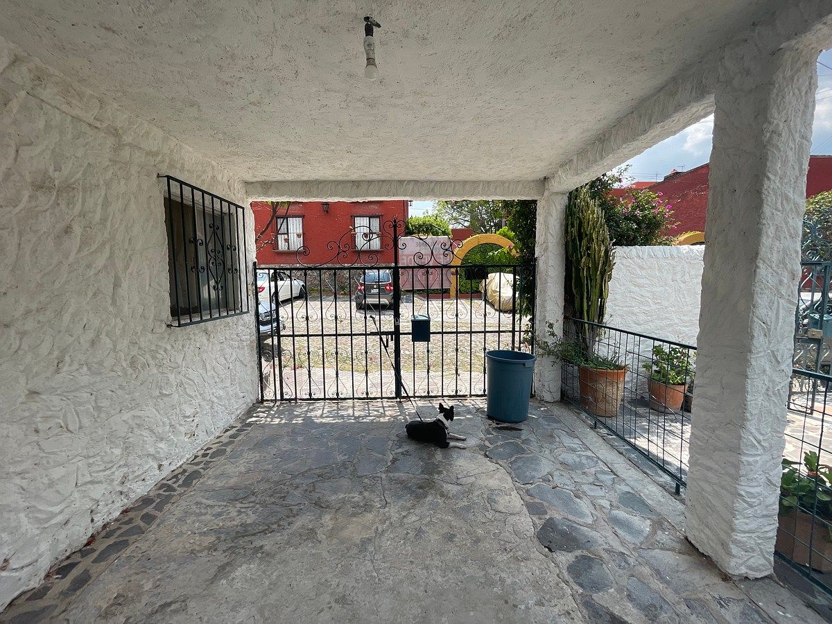 House in Villa de los Frailes, San Miguel de Allende, photo 21 of 45