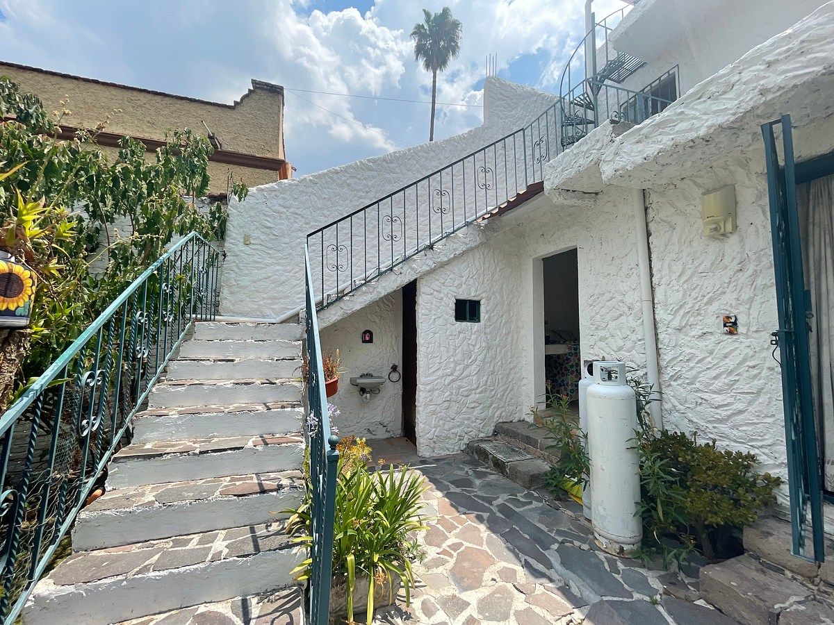 House in Villa de los Frailes, San Miguel de Allende, photo 34 of 45