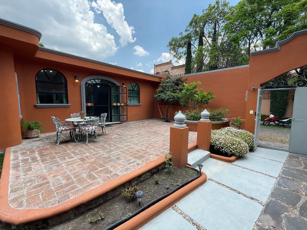 House in Villa de los Frailes, San Miguel de Allende, photo 8 of 50