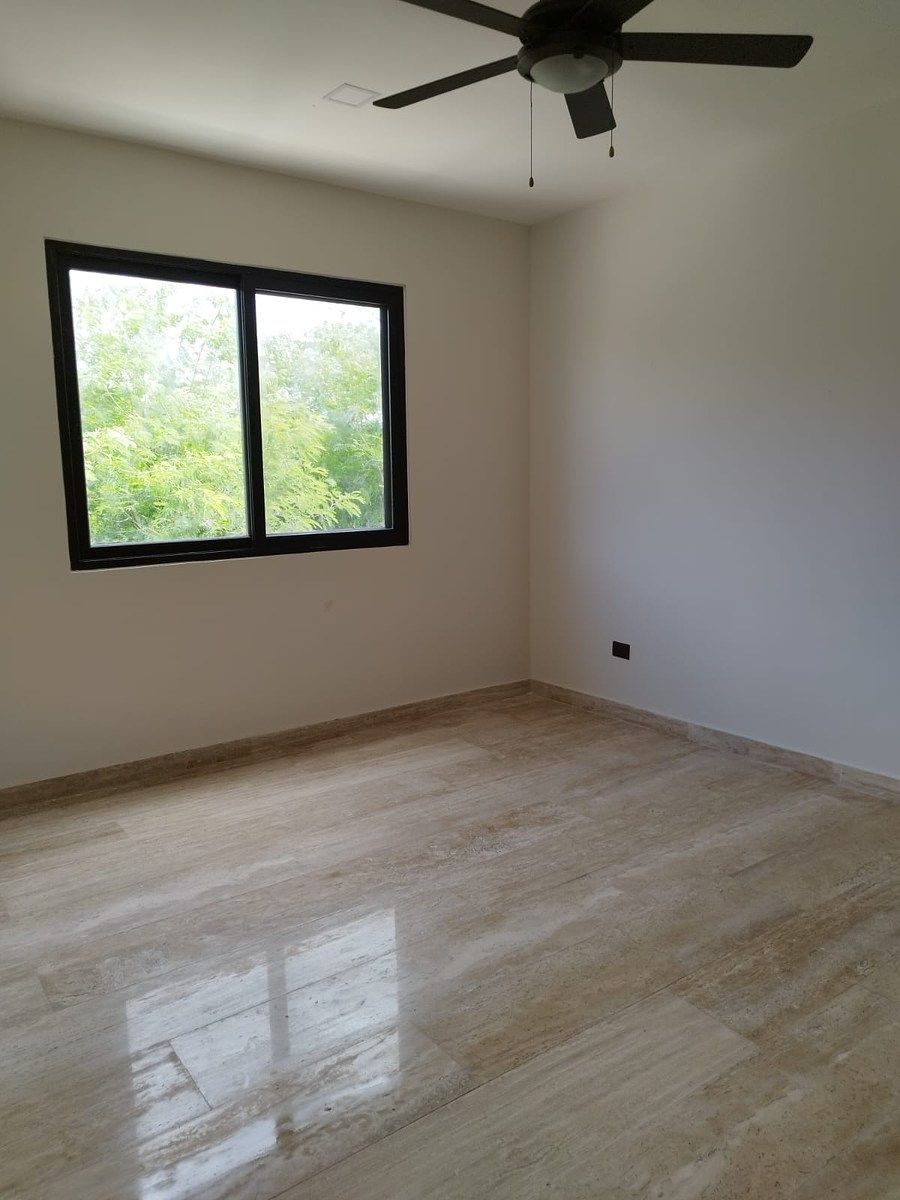 House in Gated Community in Yucatán Country Club, Mérida, photo 8 of 23