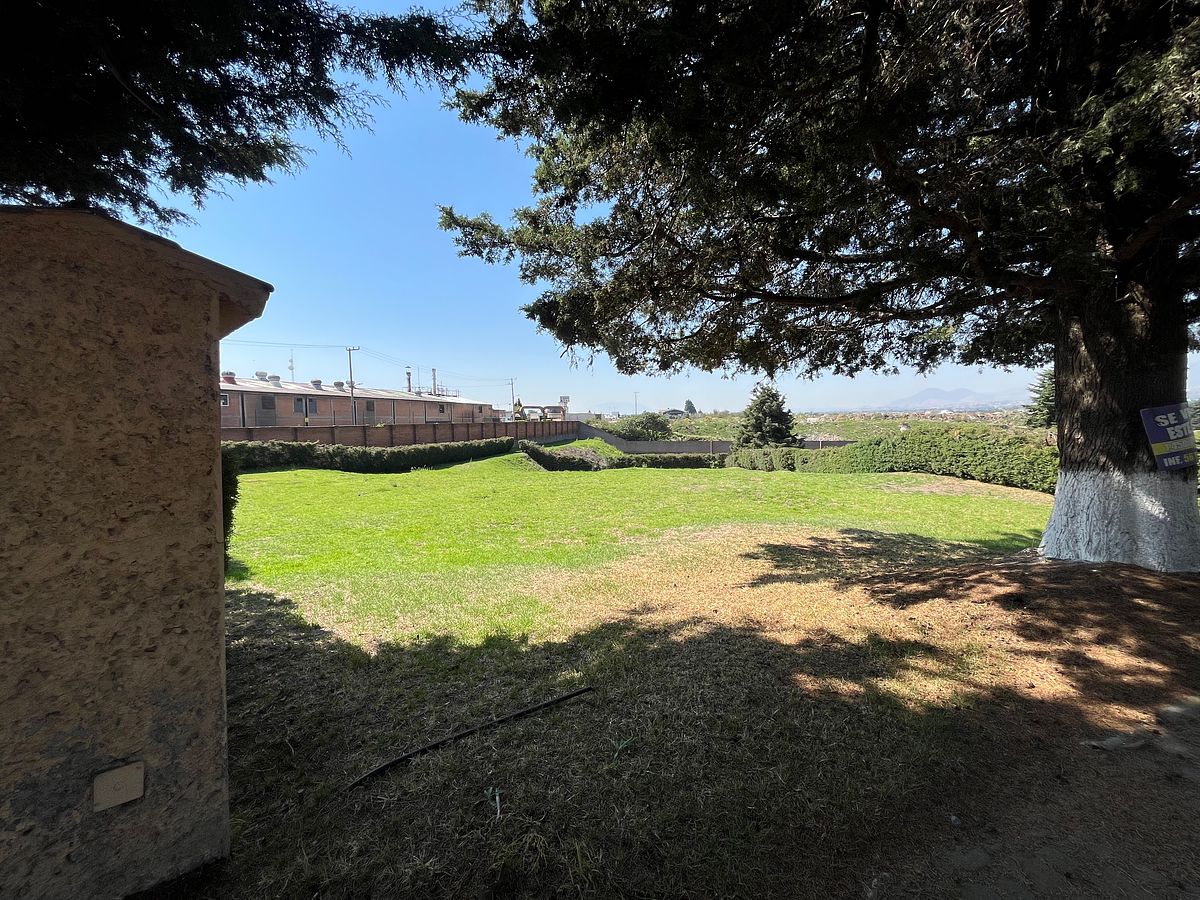 Lot in Campestre Metepec, Metepec, photo 2 of 11