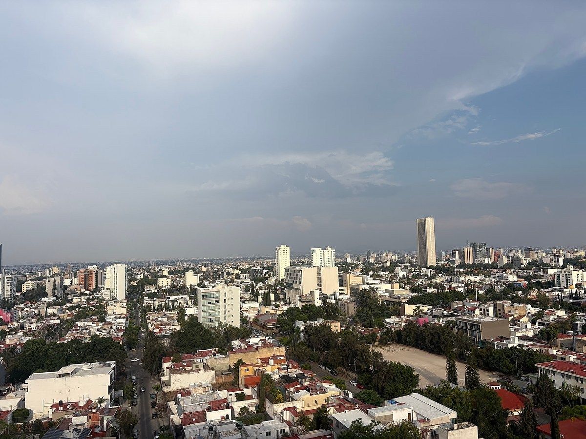 Apartment in Prados de Providencia, Guadalajara, photo 2 of 17