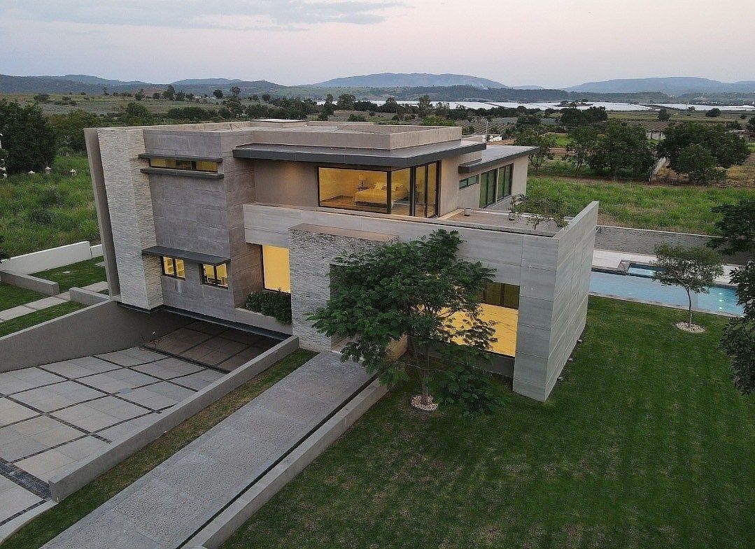 Casa en condominio en Santa Sofía Hacienda Country Club, El Arenal, foto 3 de 30