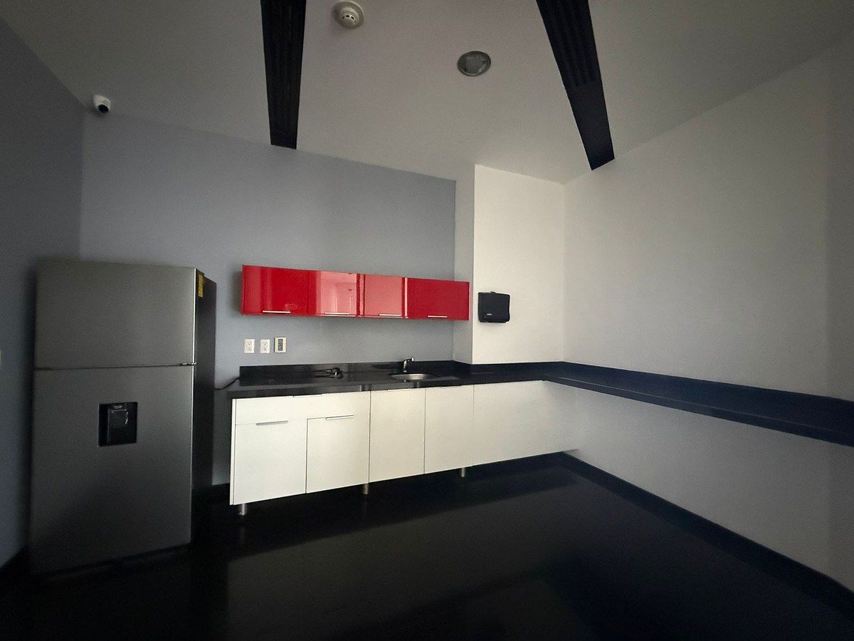 Sala Comercial em Puerta de Hierro, Zapopan, foto 6 de 11