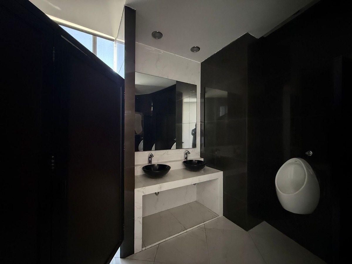 Sala Comercial em Puerta de Hierro, Zapopan, foto 7 de 11