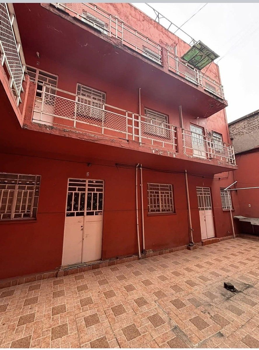 EDIFÍCIO À VENDA EM VALLEJO 13 Apartamentos, foto 1 de 11