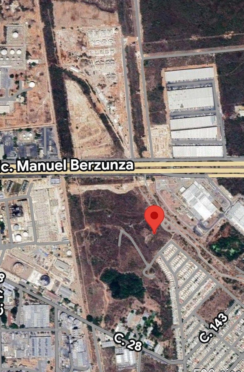Terreno comercial en Diamante Paseos de Opichen, Mérida, foto 2 de 4