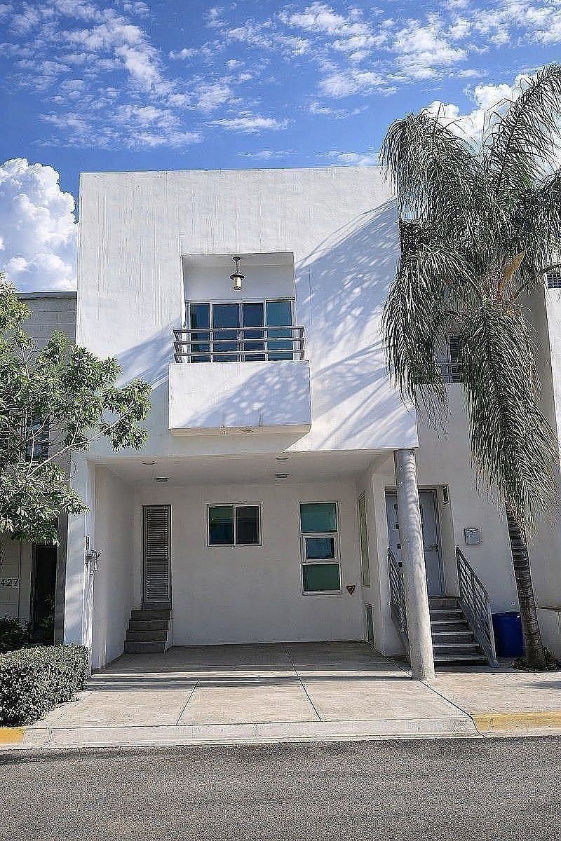 Casa venta en Privada la Huasteca, photo 1 of 9