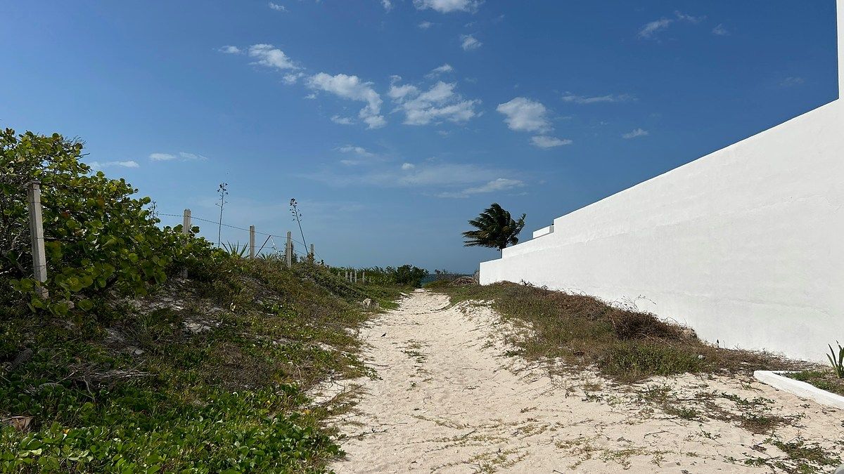 TERRENO URBANIZADO 400 M2 EN TELCHAC PUERTO - foto 1