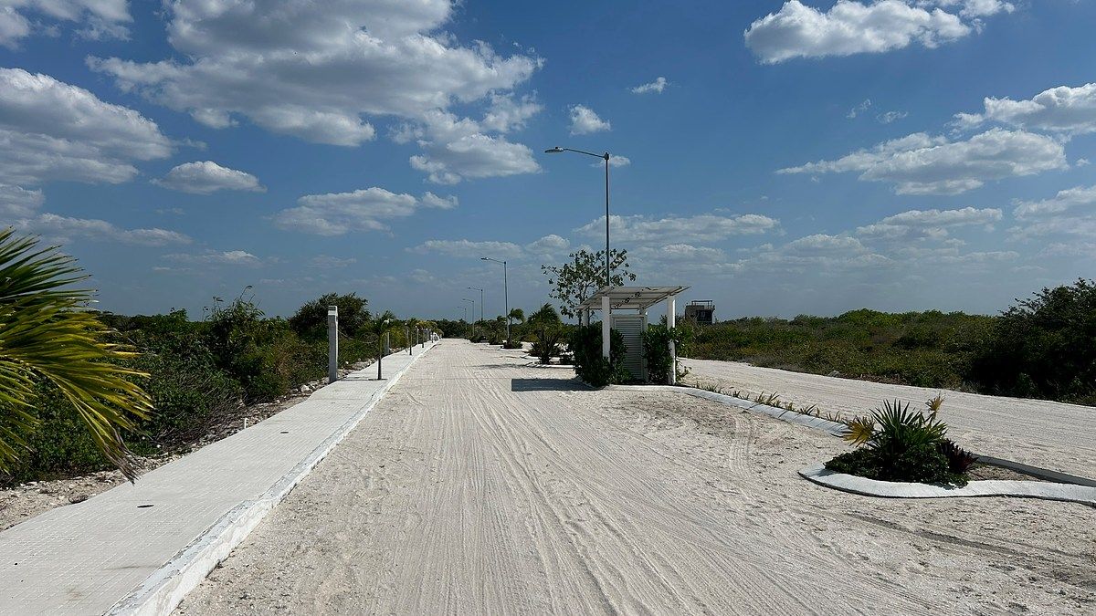 TERRENO URBANIZADO 400 M2 EN TELCHAC PUERTO - foto 4