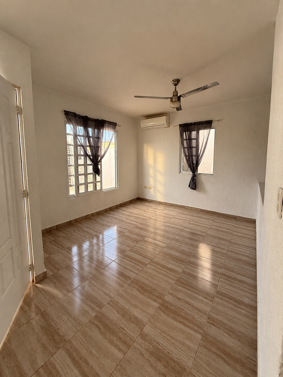 Casa de una planta en Fracc. Las Américas - foto 2