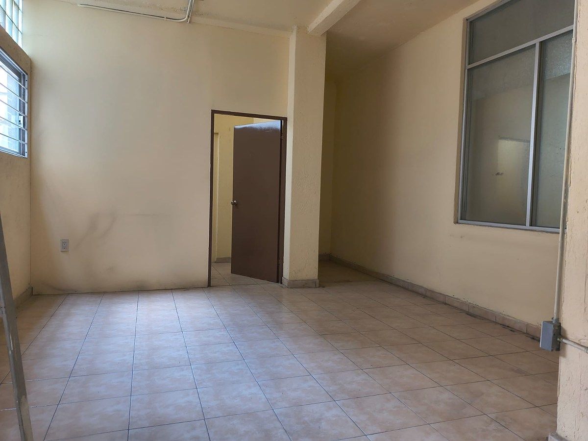 Bodega comercial en Unidad San Esteban, Naucalpan de Juárez, foto 7 de 12