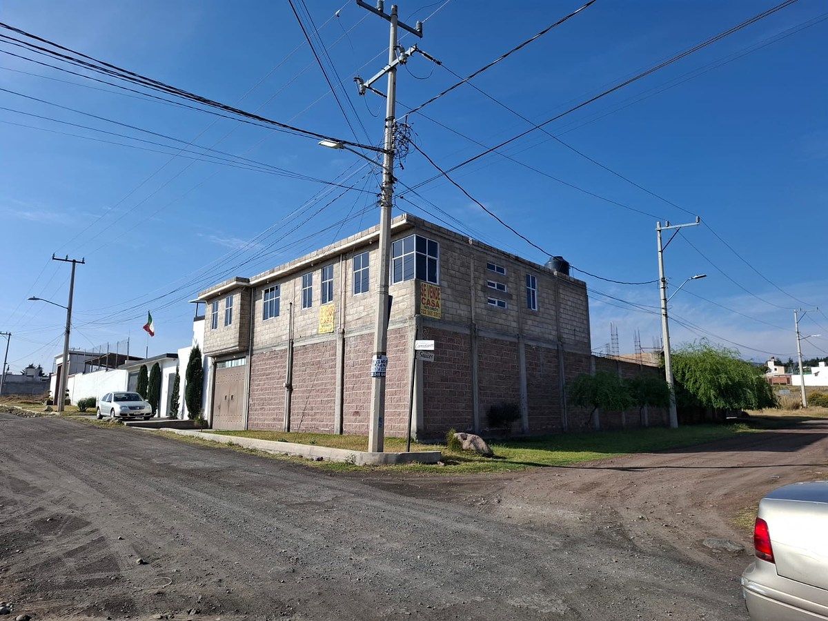 CASA EN VENTA EN CACALOMACAN, TOLUCA, MEXICO, foto 1 de 8