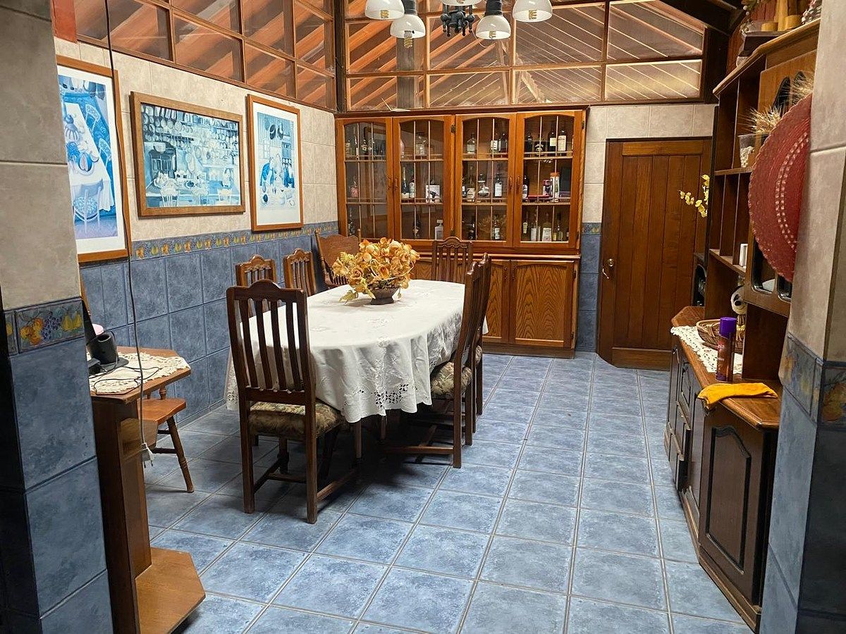 comedor de secundario, foto 6 de 18