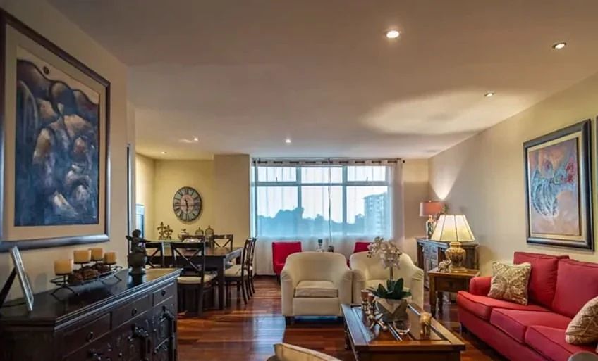 Apartamento en Venta en Edificio Benevento, La Villa Zona 14 | 193 m² | 3 Habita, foto 1 de 10
