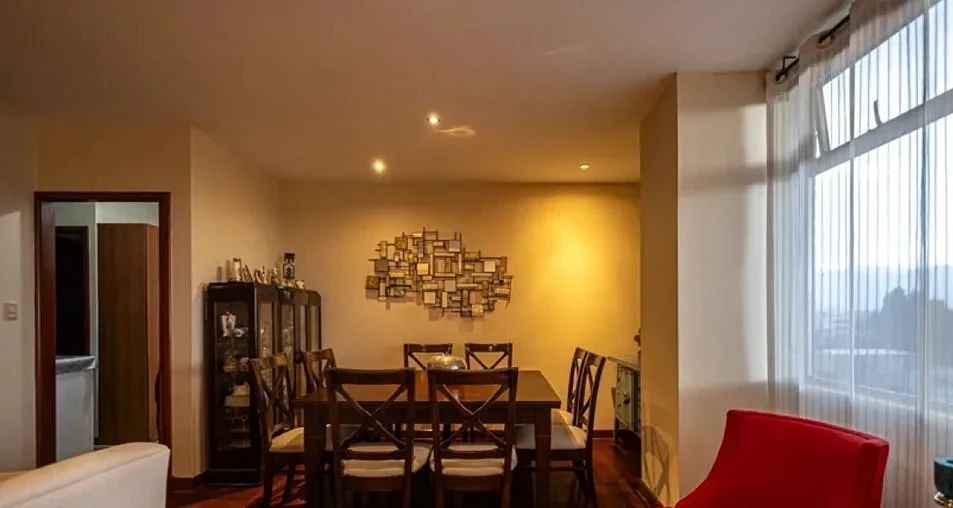 Apartamento en Zona 14, La Villa, Guatemala, foto 3 de 10