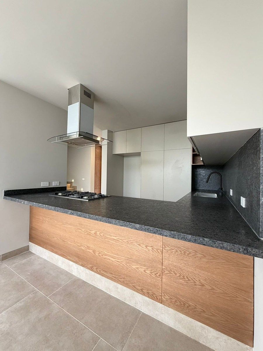 VENTA DE CASA DENTRO DE COTO CON SEGUIRDAD Y AMENIDADES, DENTRO DE PERIFERICO, foto 1 de 16