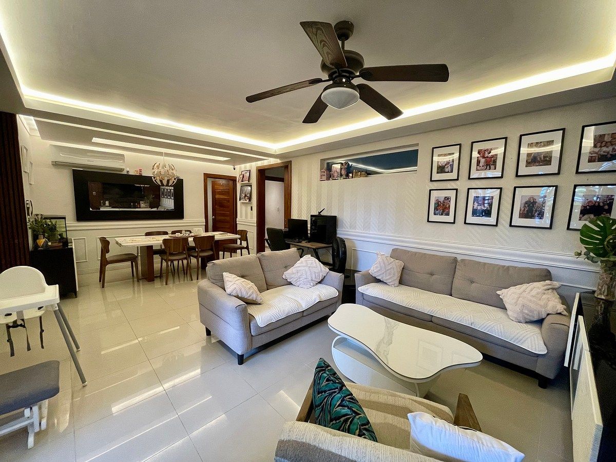 Apartamento remodelado en venta en el Ensanche Quisqueya, foto 1 de 14