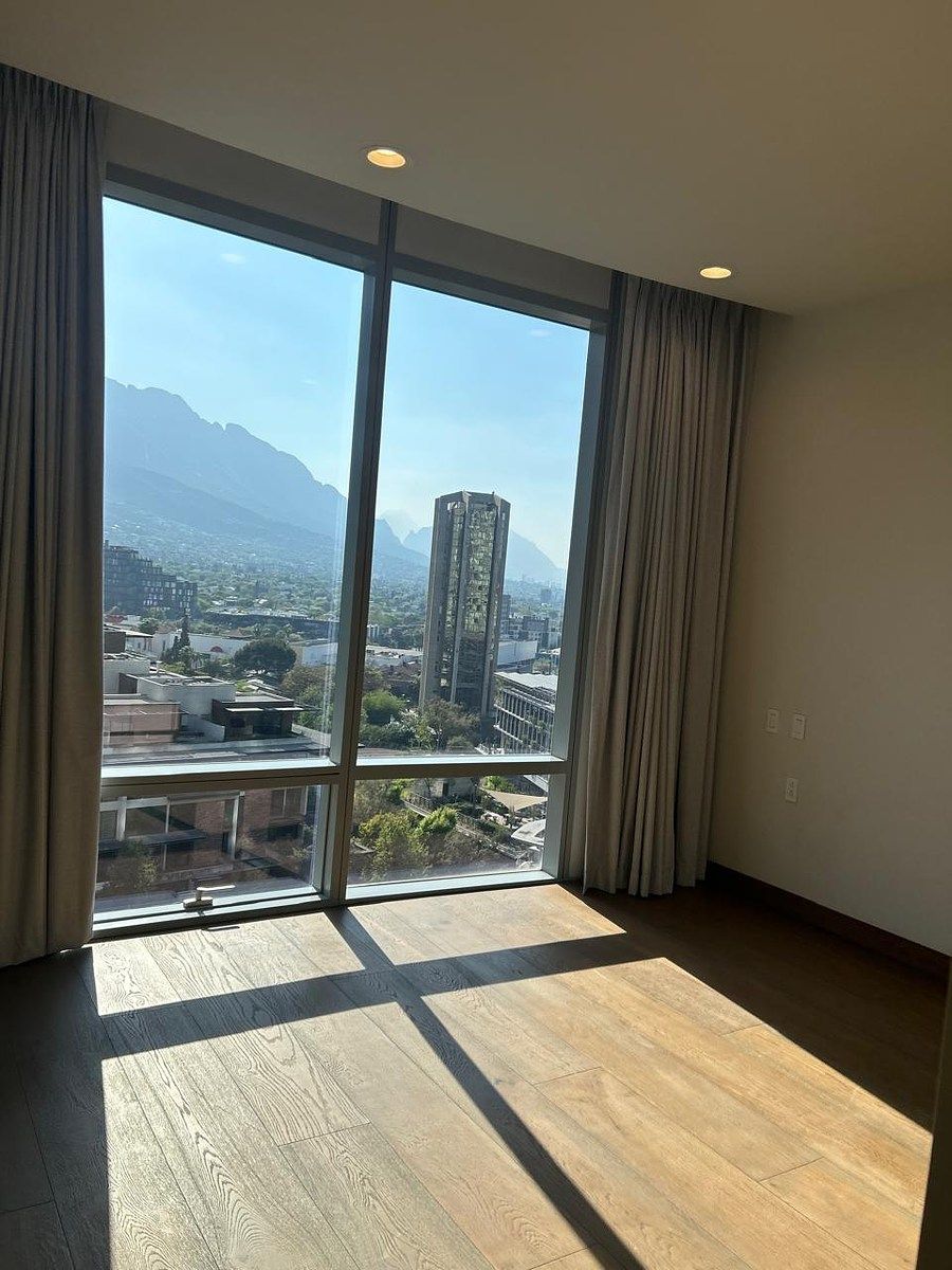 Apartamento Equipado para Alugar na La Nube com 3 Quartos, foto 1 de 9