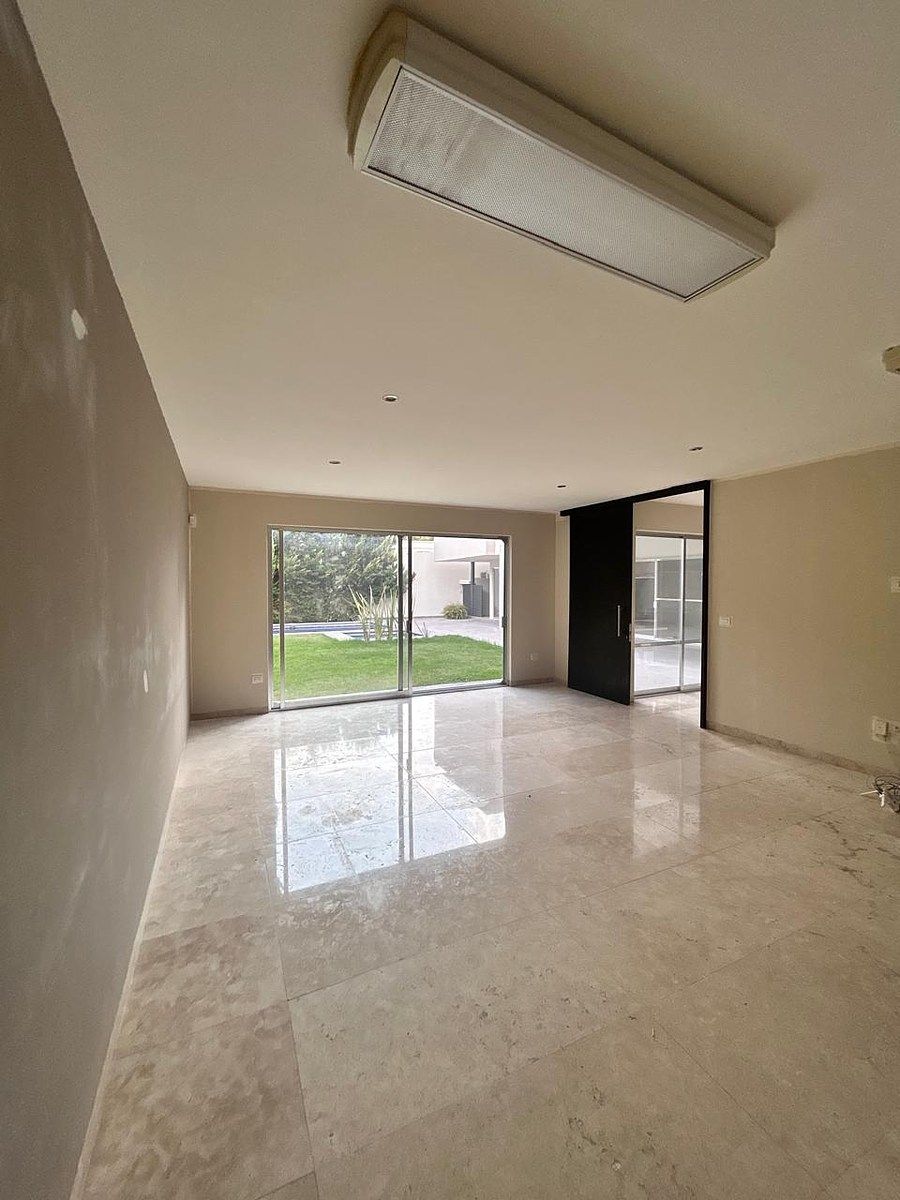 Casa em condomínio fechado em Jurica, Querétaro, foto 2 de 12