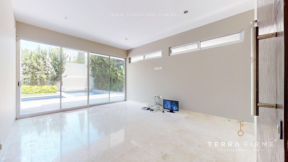House in Gated Community in Jurica, Querétaro, photo 12 of 33