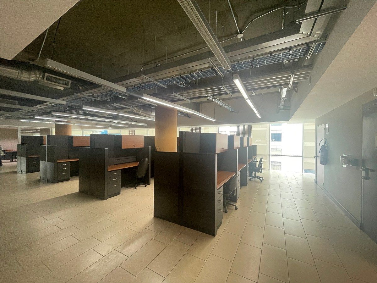 EMPRESARIAL ZONA PRADERA nivel completo en Venta - Miniatura 3