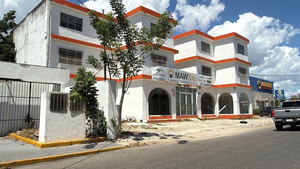 Edificio con Bodega incluida en Itzimná, Mérida., foto 1 de 5