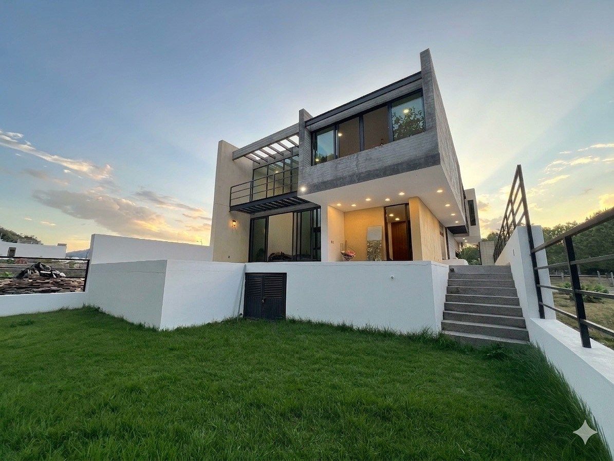 Casa en venta los robles Mariano Otero, foto 1 de 50