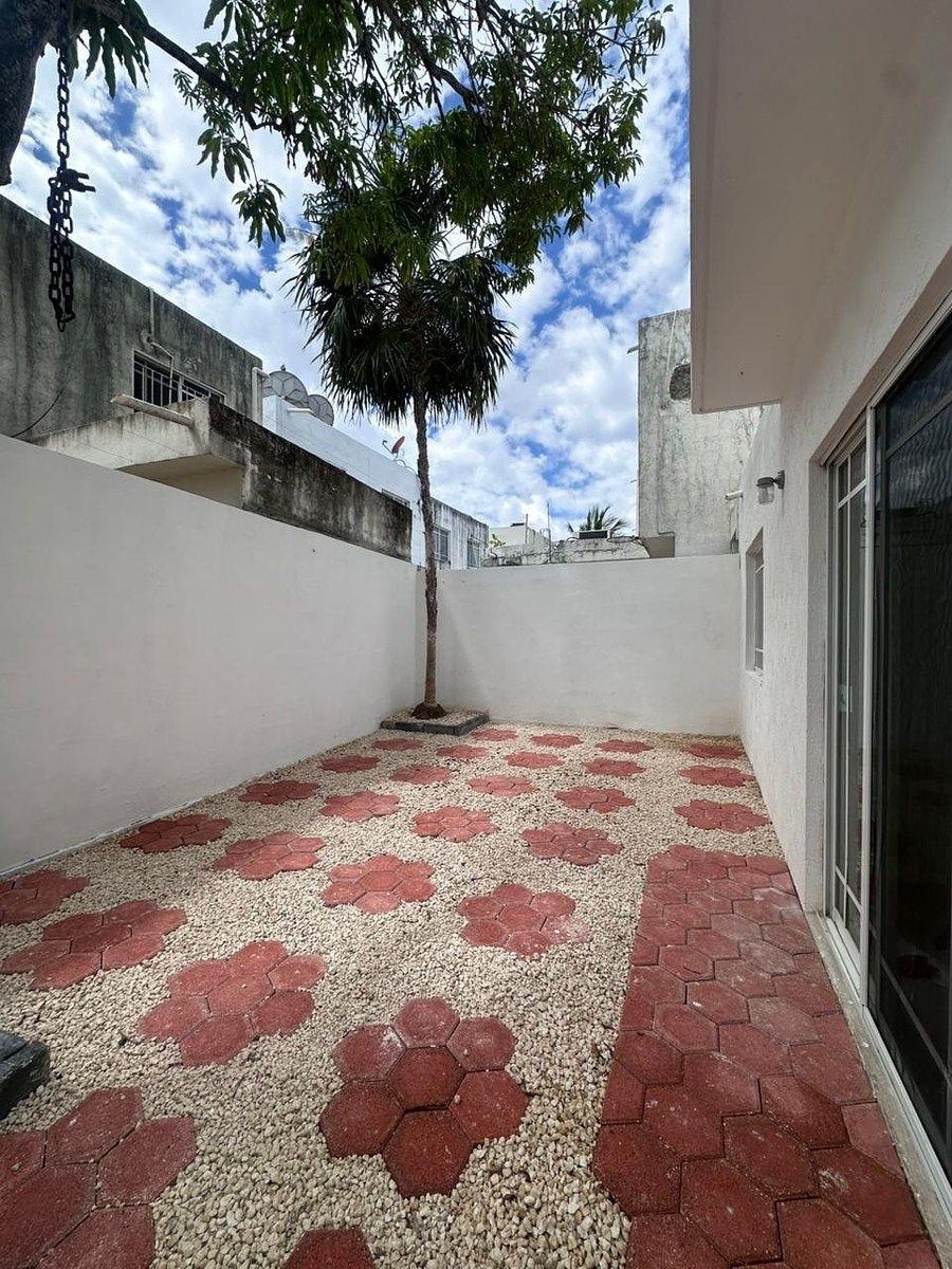 Casa en Jardines de Banampak, Benito Juárez, foto 3 de 10