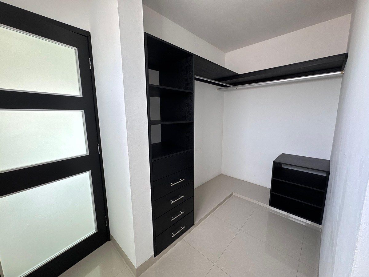 House in Montebello, Mérida, photo 15 of 44