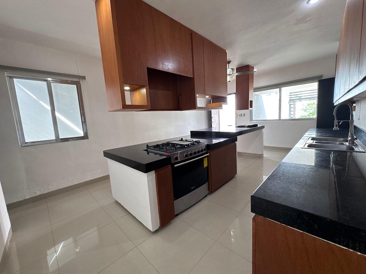 House in Montebello, Mérida, photo 8 of 44