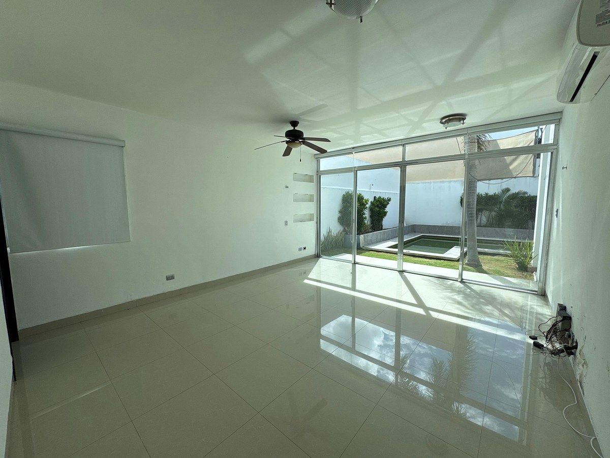 House in Montebello, Mérida, photo 10 of 44