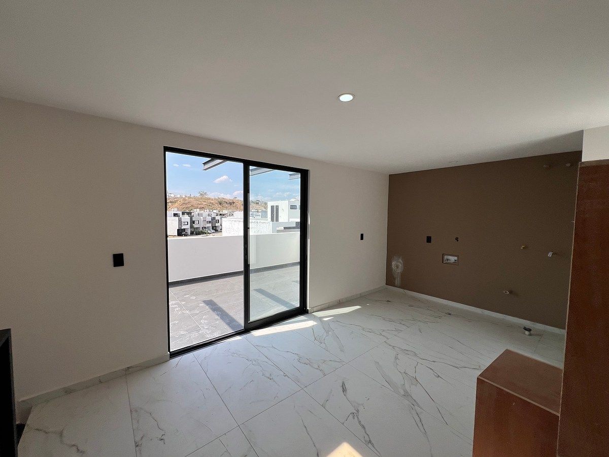 House in Gated Community in Valle Imperial, Zapopan, photo 5 of 23