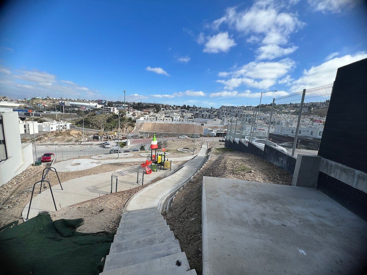 Apartment in La Rioja Residencial, Tijuana, photo 26 of 31