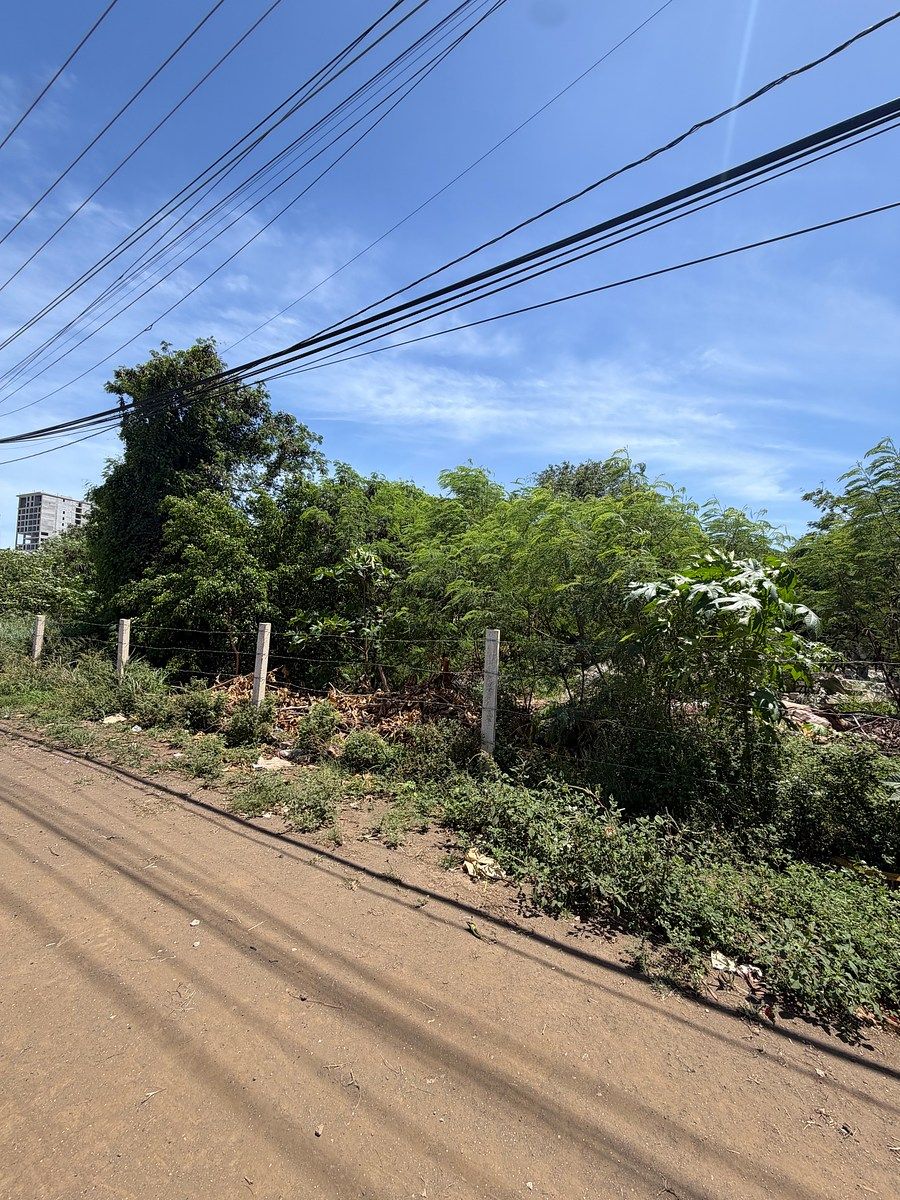 Commercial Lot in Cholul, Mérida, photo 2 of 7
