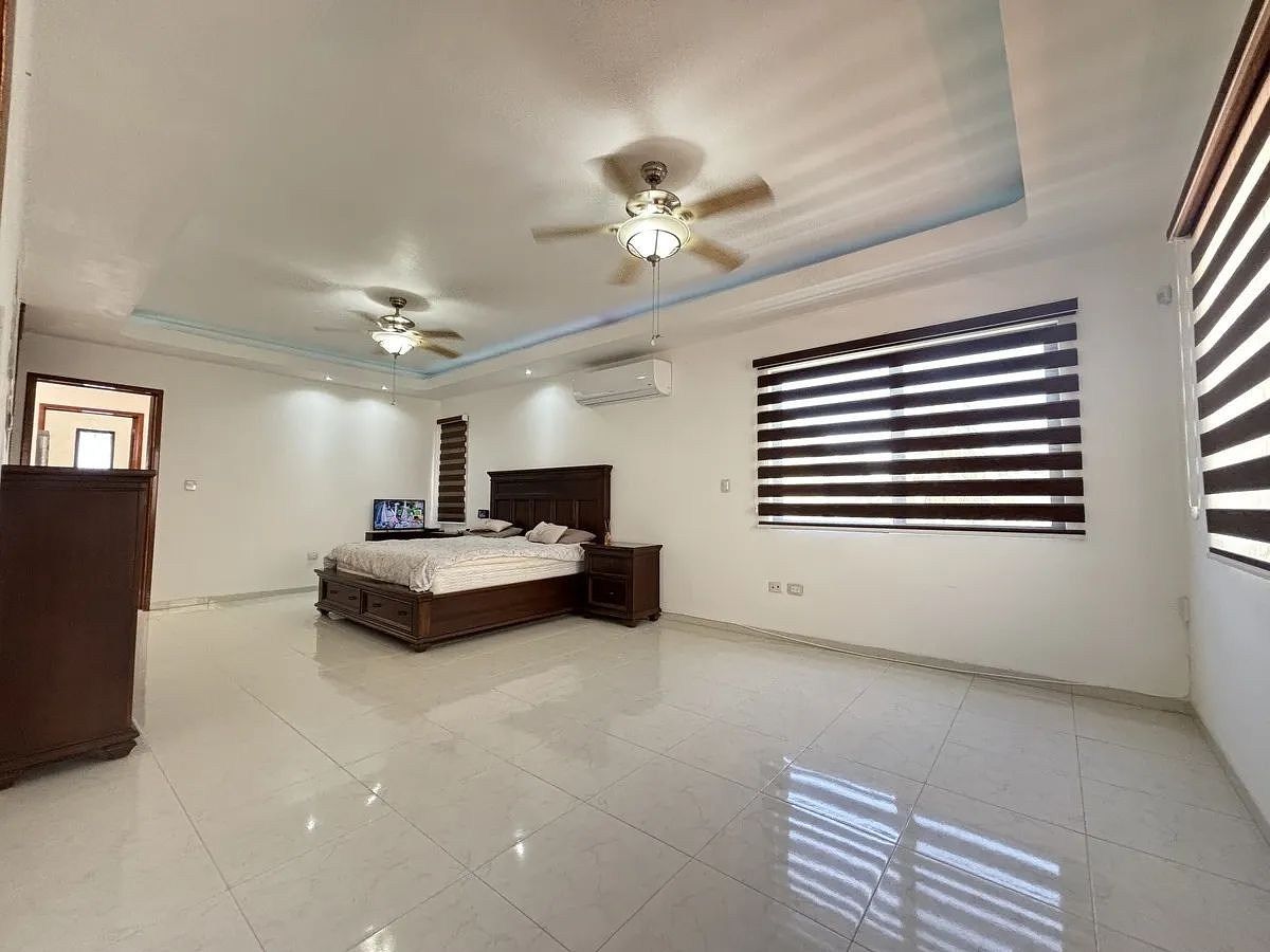 House in Jardines de Vista Alegre, Mérida, photo 9 of 14