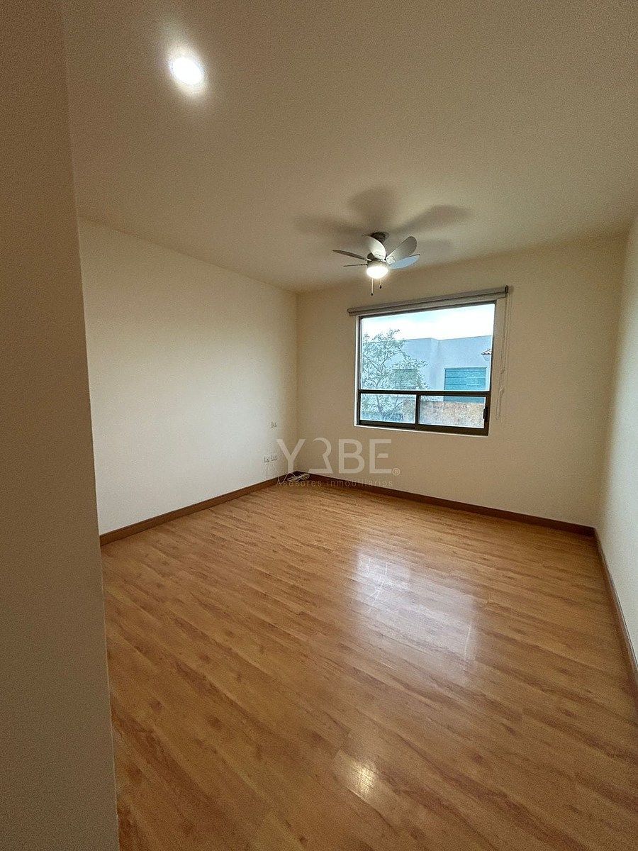 Casa em condomínio fechado em Santillana Parque Residencial, Zapopan, foto 10 de 17