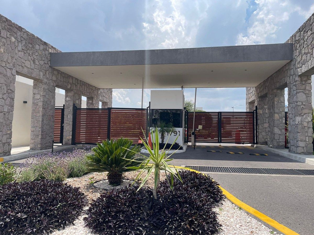 Casa em Residencial el Refugio, Querétaro, foto 3 de 27