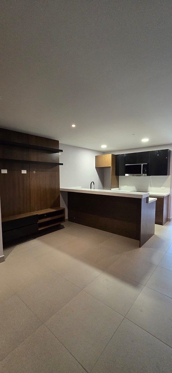 Departamento en Renta Cumbres Elite, Distrito Sikara, foto 1 de 17