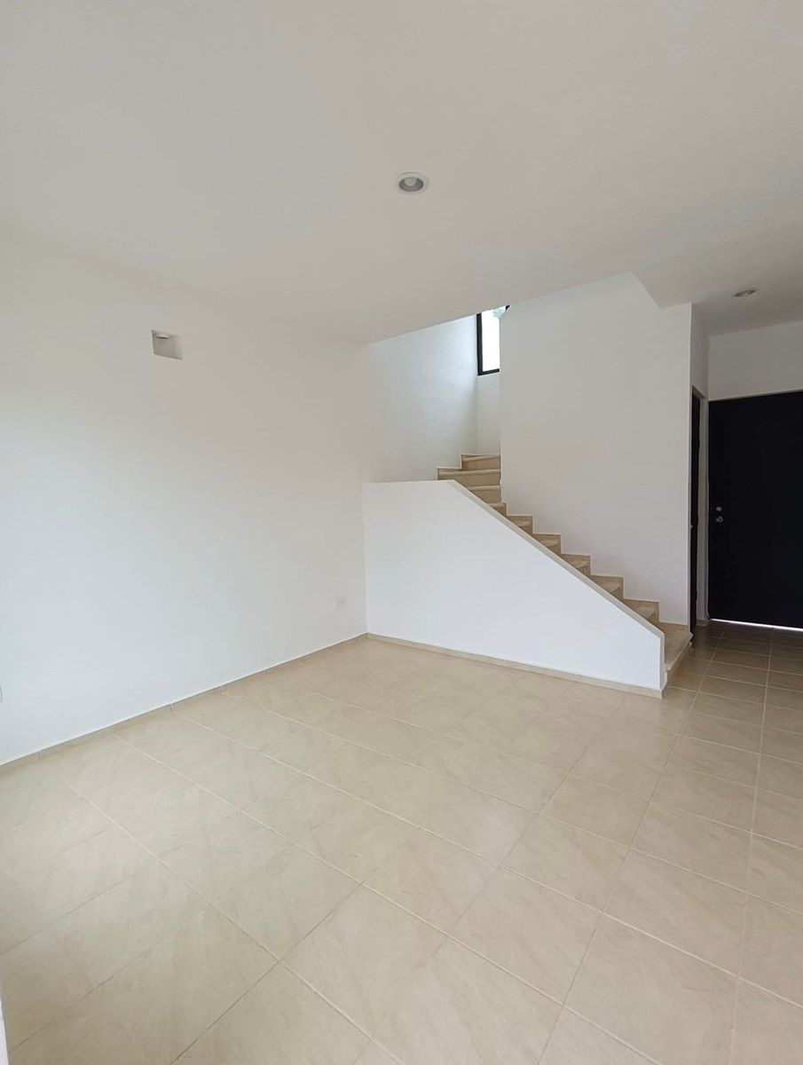 House in Gran Santa Fe, Mérida, photo 2 of 8