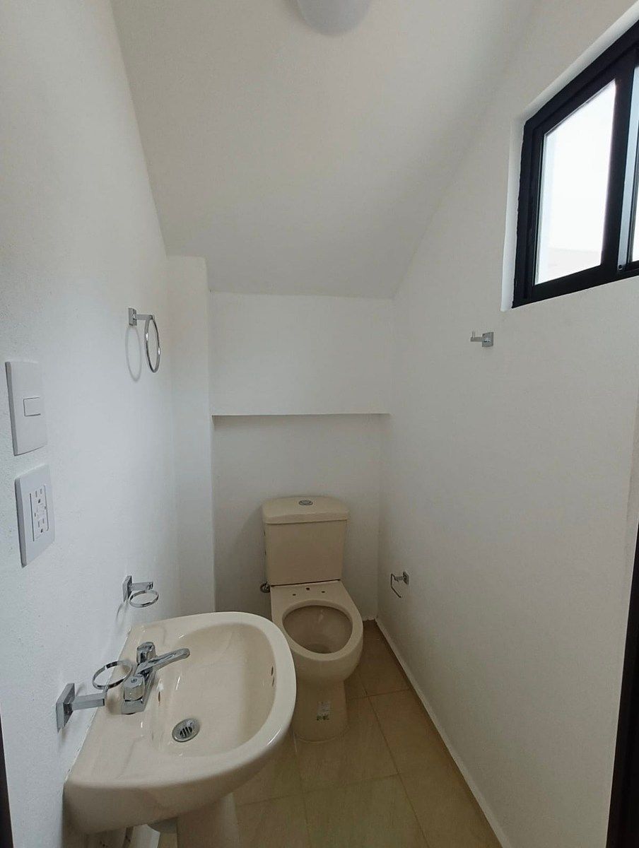 House in Gran Santa Fe, Mérida, photo 5 of 8