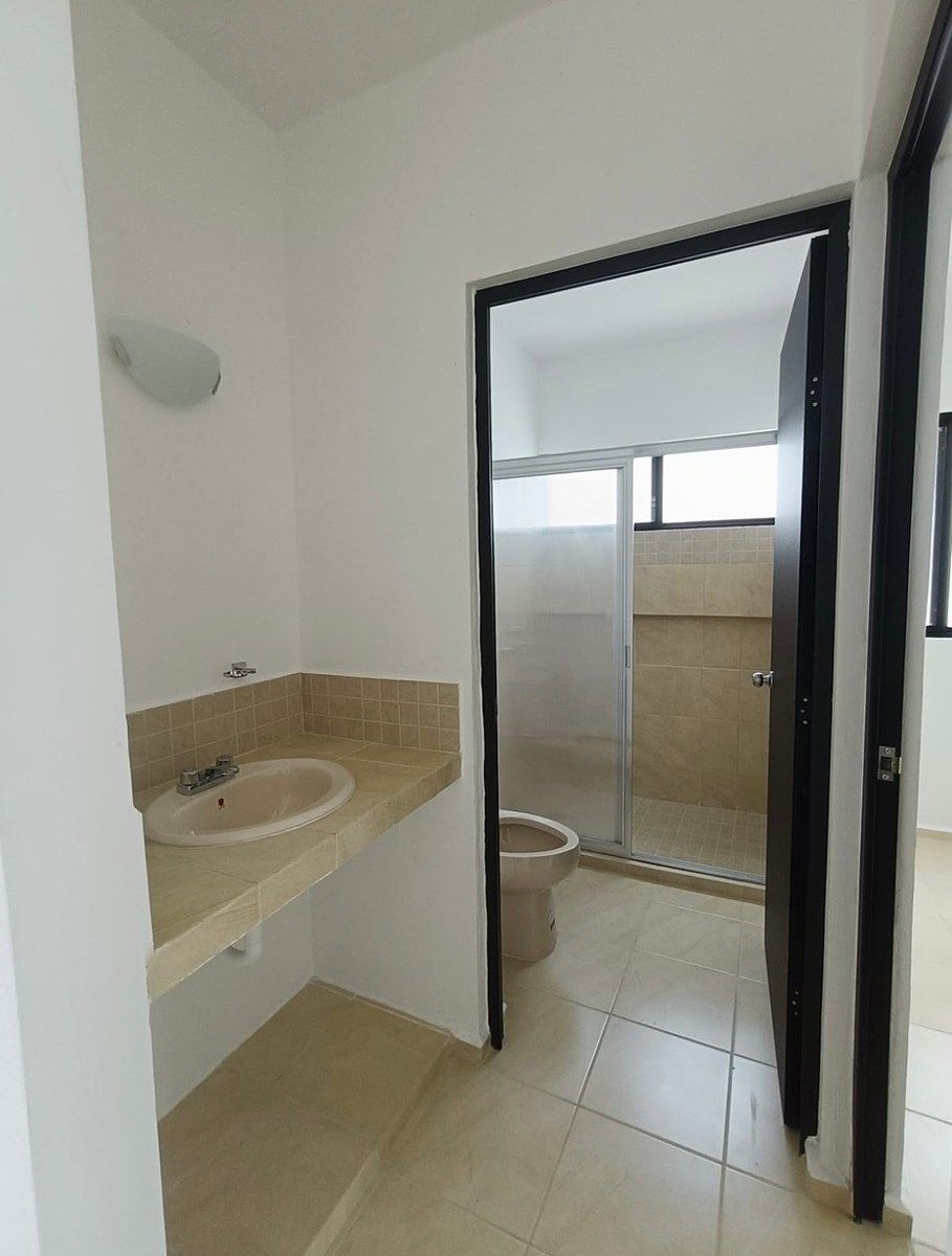 House in Gran Santa Fe, Mérida, photo 7 of 8