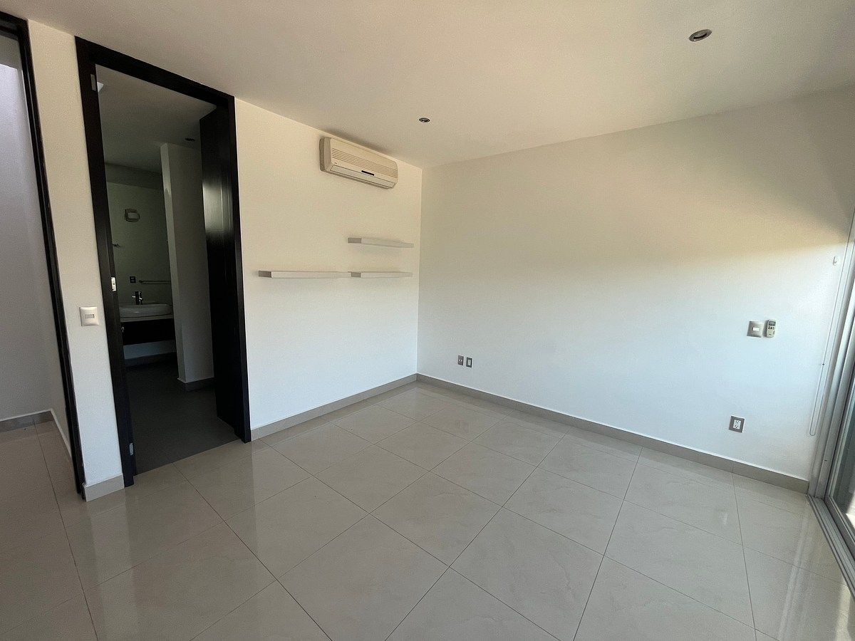 House in Gated Community in Jardines Universidad, Zapopan, photo 14 of 25